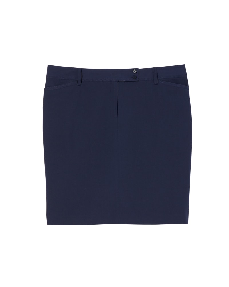 Front of plus size  by Ryan Wythe | Dia&Co | dia_product_style_image_id:138414